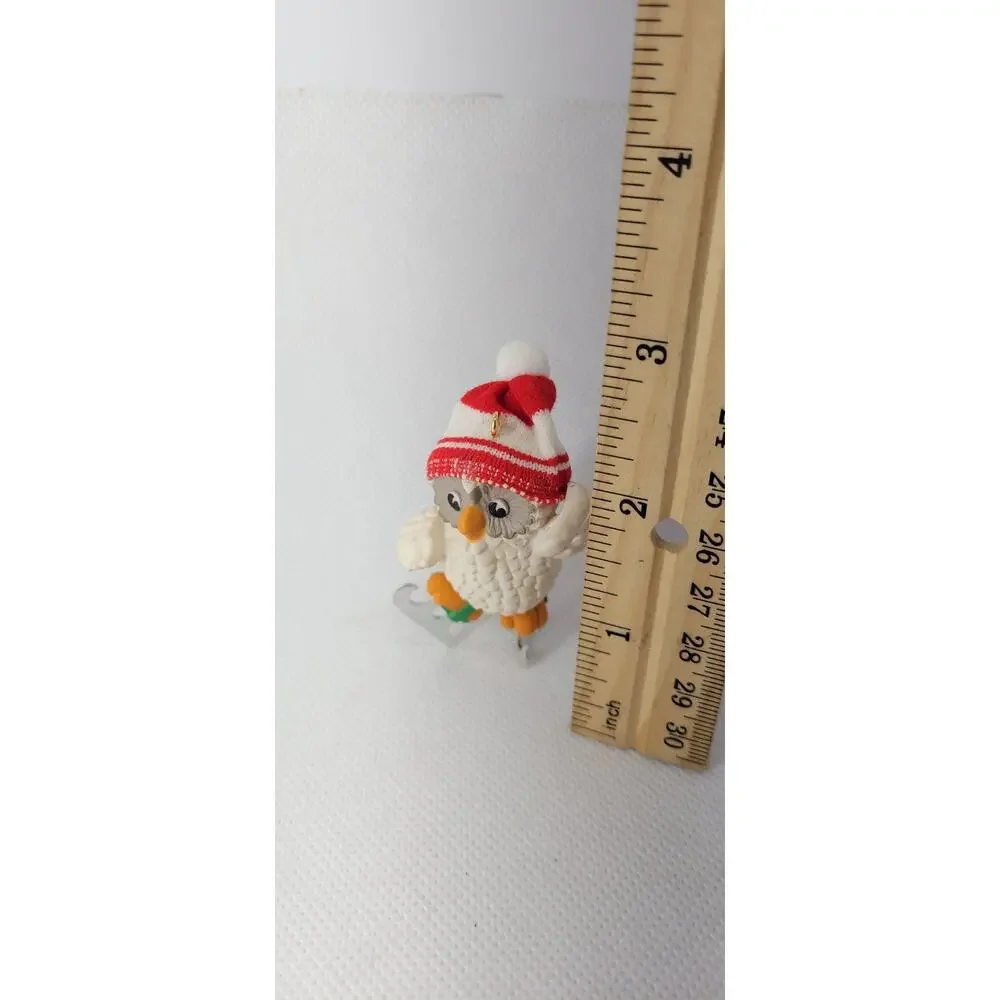 Hallmark Ornament 1985 Ice Skating Owl - Vintage Christmas